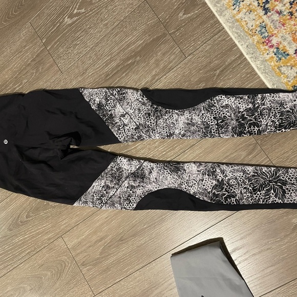 LULULEMON Nulux Leggings - Sz 4 Black - Picture 2 of 2